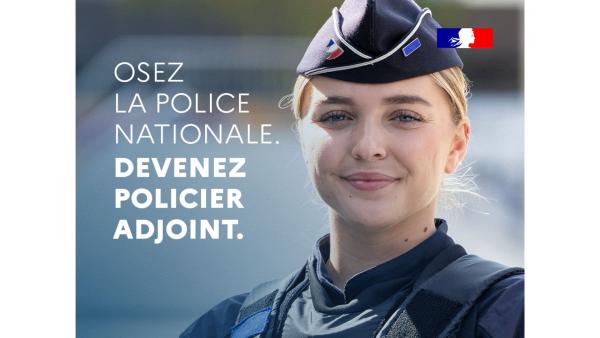 photo d'une policière adjointe / pour recrutement